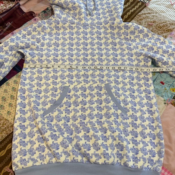 2 Piece Blue and White Pajamagram Fleece Pajamas medium - Picture 5 of 13